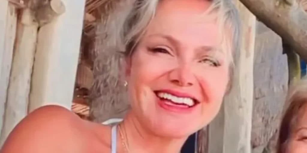 Irmã de Eliana é idêntica a apresentadora e semelhança e beleza, deixam público chocado