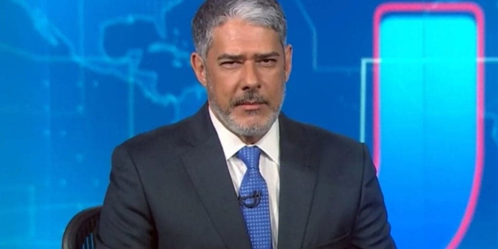 William Bonner está fora da bancada do Jornal Nacional e agora já descobrimos o porquê