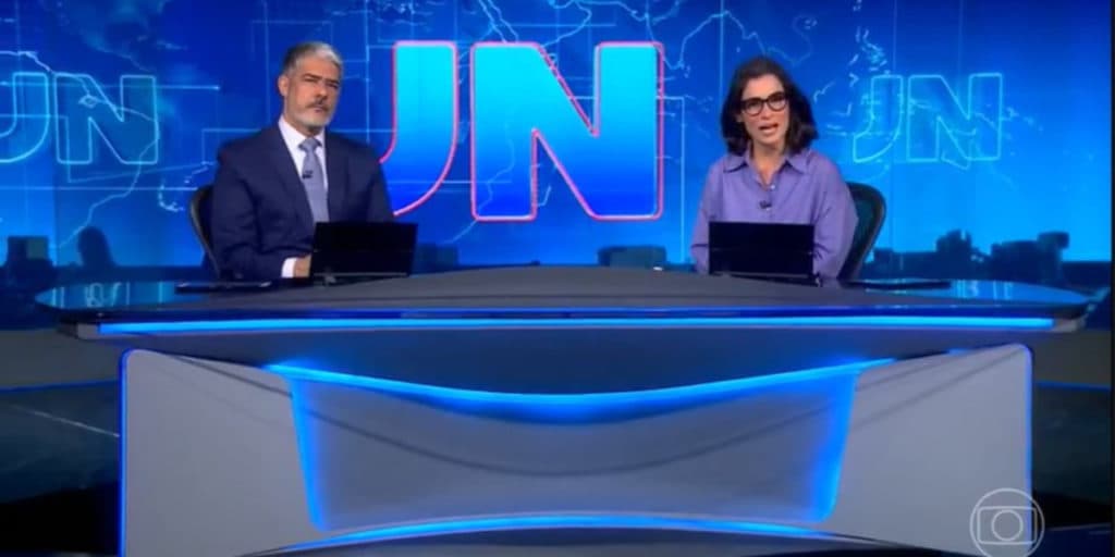 O salário que William Bonner e Renata Vasconcellos recebem no Jornal Nacional, da Globo, é absurdo