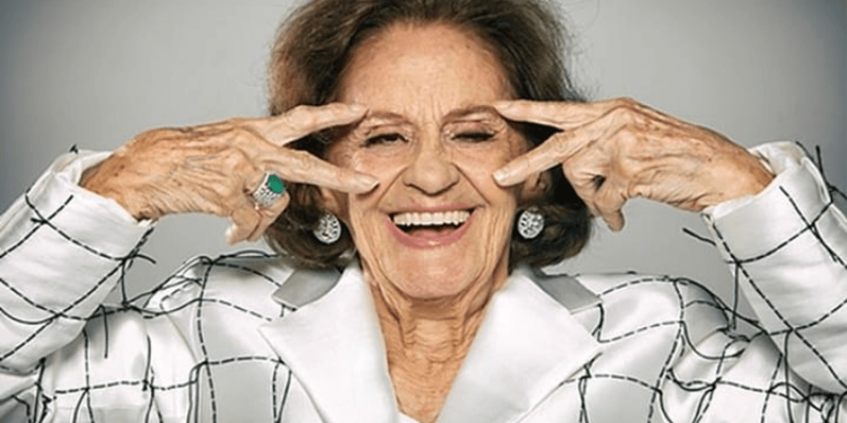 Laura Cardoso no auge dos seus 95 anos de idade(Foto Reprodução/Globo) Laura Cardoso no auge dos seus 95 anos de idade(Foto Reprodução/Globo)