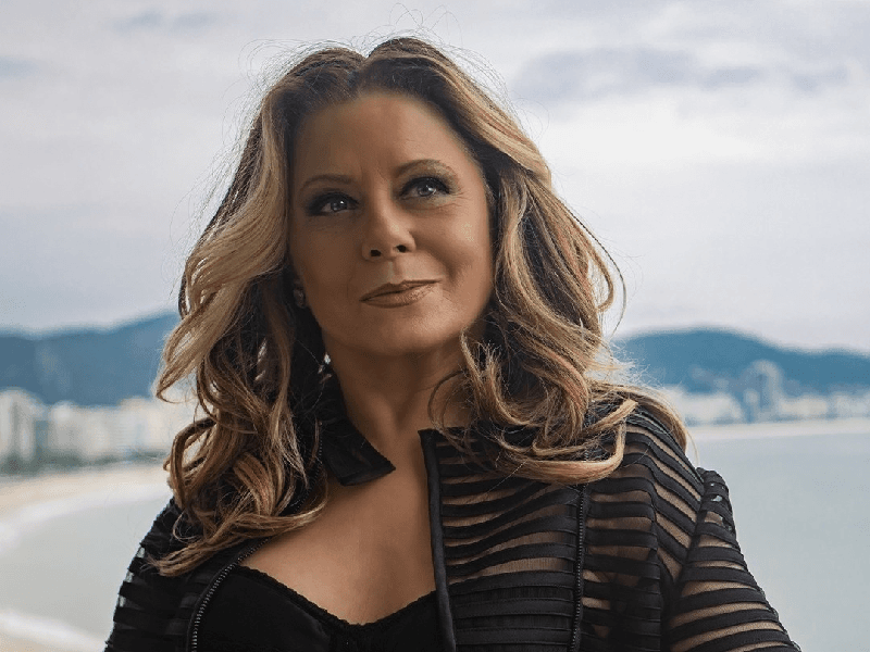 Vera Fischer mostra toda sua beleza (Foto: Divulgação) Vera Fischer mostra toda sua beleza (Foto: Divulgação)