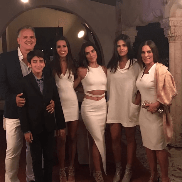 Família reunida (Foto: Divulgação)