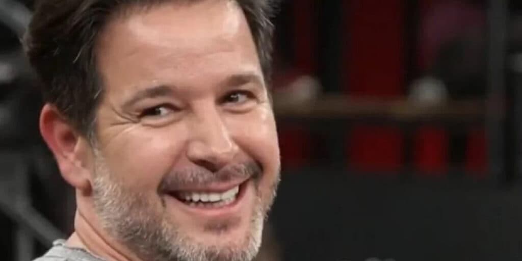 Murilo Benício posa entre amigos, após deixar de esconder e assumir relação com colega da Globo