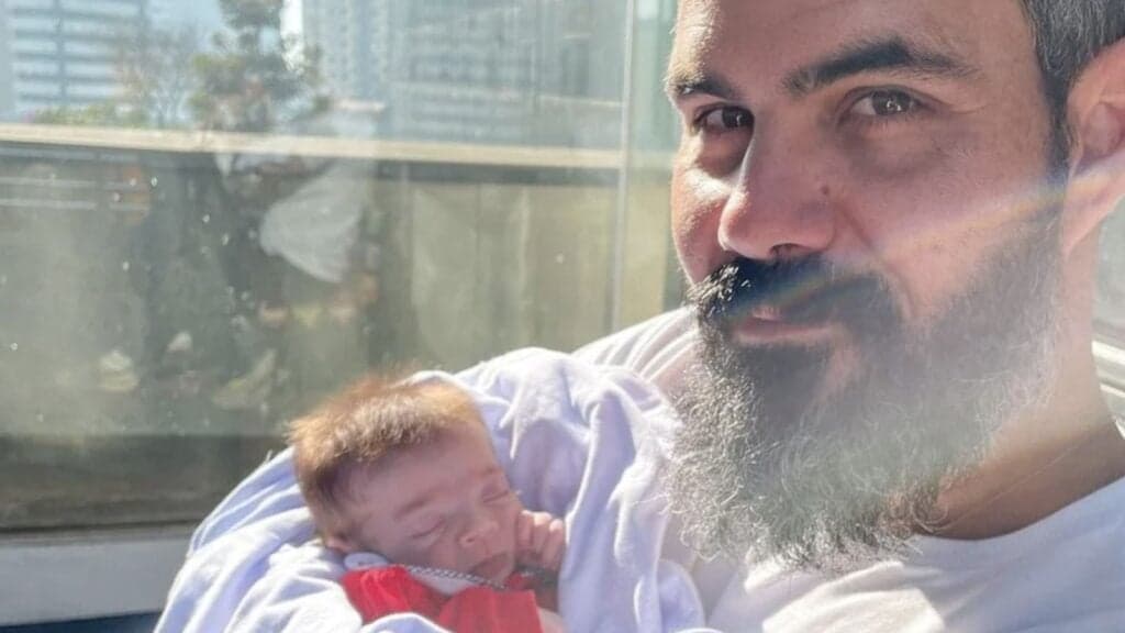 Juliano Cazarré, com filha internada, confessa que está há 6 meses sem sex* com mulher e fala de castidade