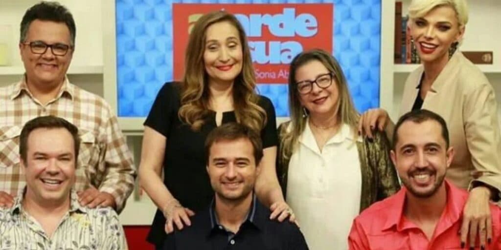 Colunista confirma saída do A Tarde é Sua e faz textão de despedida de cortar o coração: “Com muita dor”
