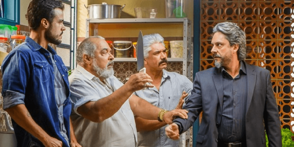Astro da novela 'Império', lutando contra peso e sérios problemas de saúde, foi parar em cadeira de rodas