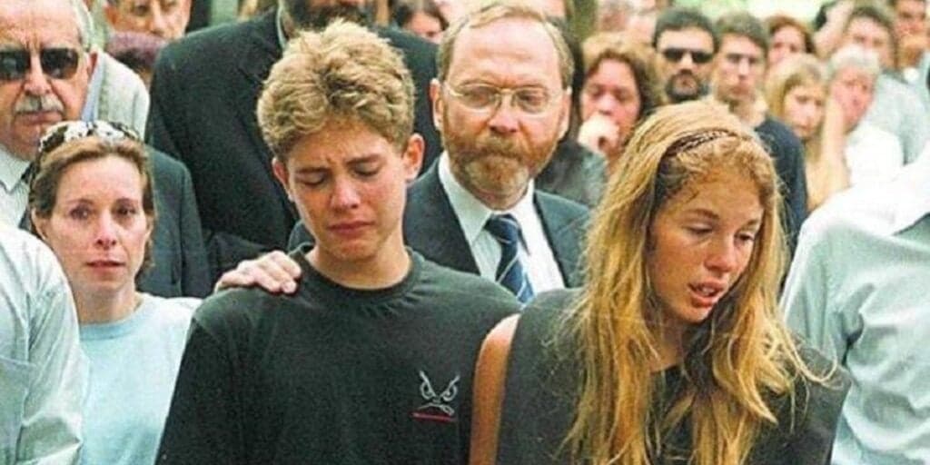 Estado do irmão de Suzane Von Richthofen e mensagem enviada à assassina são vazados: "Não podia"