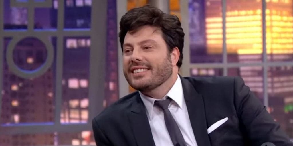 Danilo Gentili foi sincero ao receber estrela no The Noite: "Só te chamei porque achei que ia te pegar"