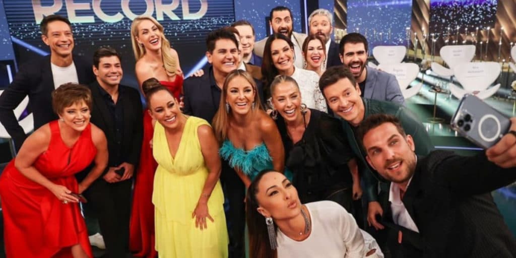 Estrela da Record foi acusada de humilhar e menosprezar funcionários e canal precisou se explicar