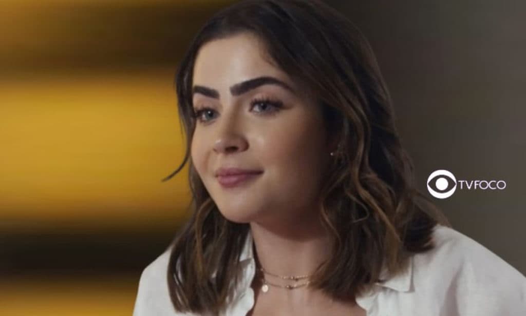 Travessia - Chiara ganha traços de vilania, se livra de doença rara e 'passa' para outra personagem