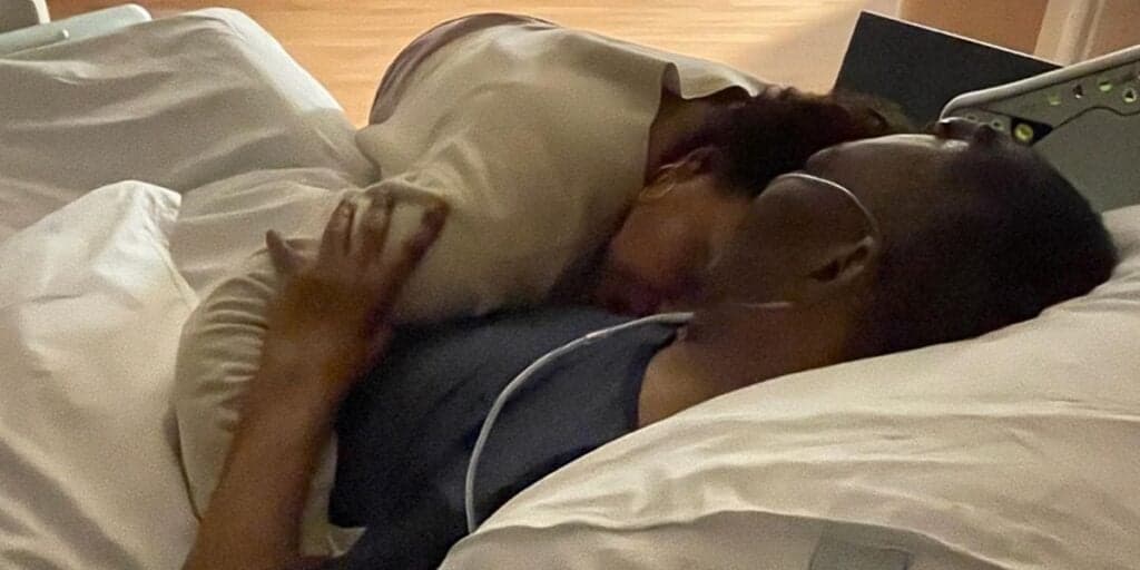 Após caixão na Vila Belmiro e suposta morte, filha de Pelé vem a público e se pronuncia: “Luta”
