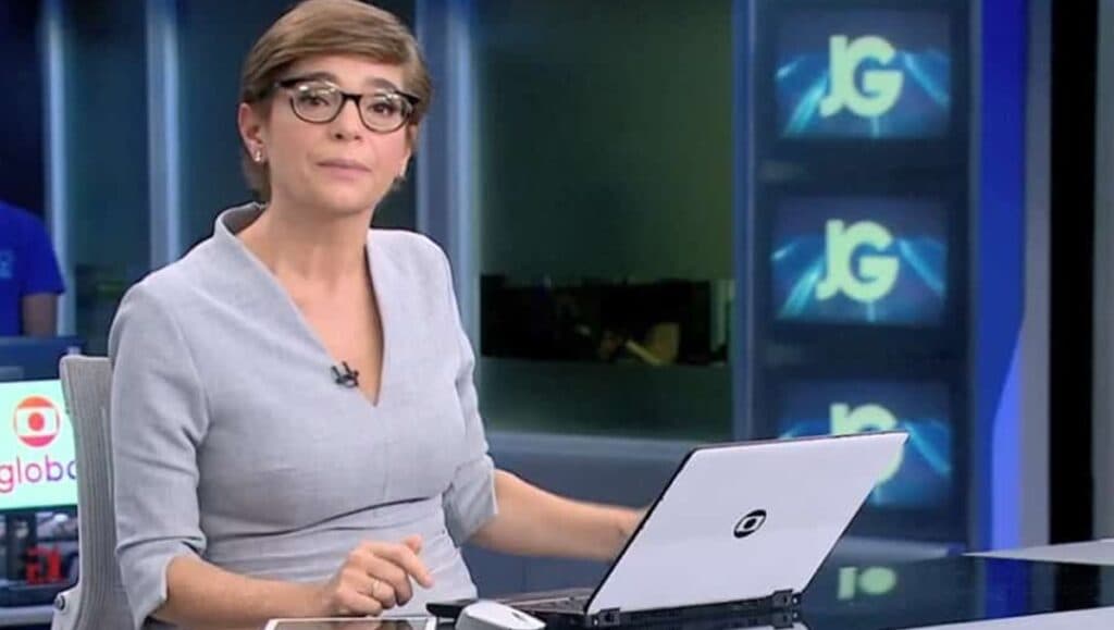 Renata Lo Prete apresenta o Jornal da Globo como nunca visto antes e mudança é feita às pressas