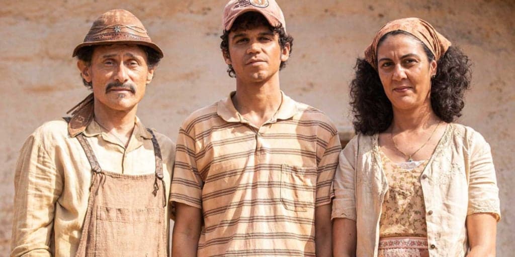 Ator da Globo, de 'Mar do Sertão', vive casamento aberto com bissexual e sex* com outros é confessado