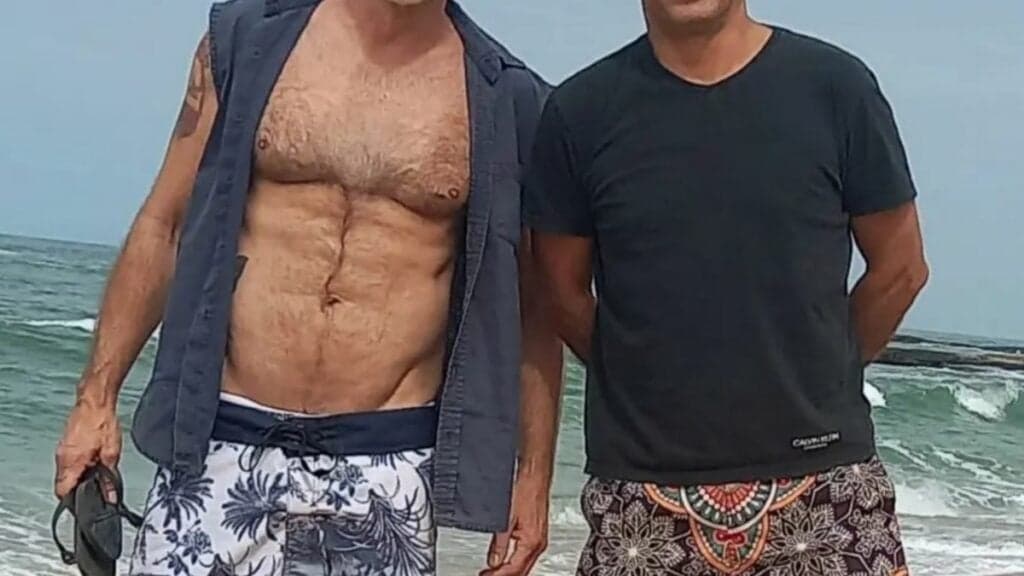 Galã da Globo, aos 50, expõe o marido mais lindo e faz declaração publicamente: "Meu amor"