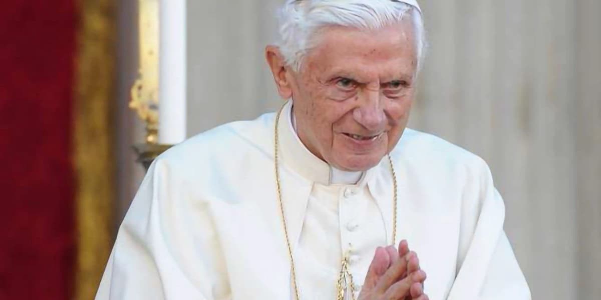 Morre papa emérito Bento XVI