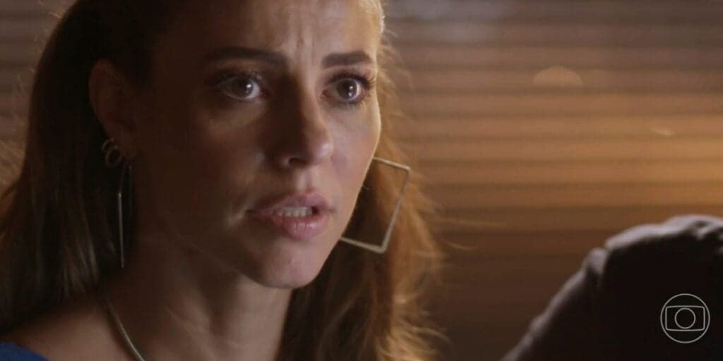 Cara e Coragem - Pat tem papel crucial em final secreto de dois personagens inacreditáveis da novela