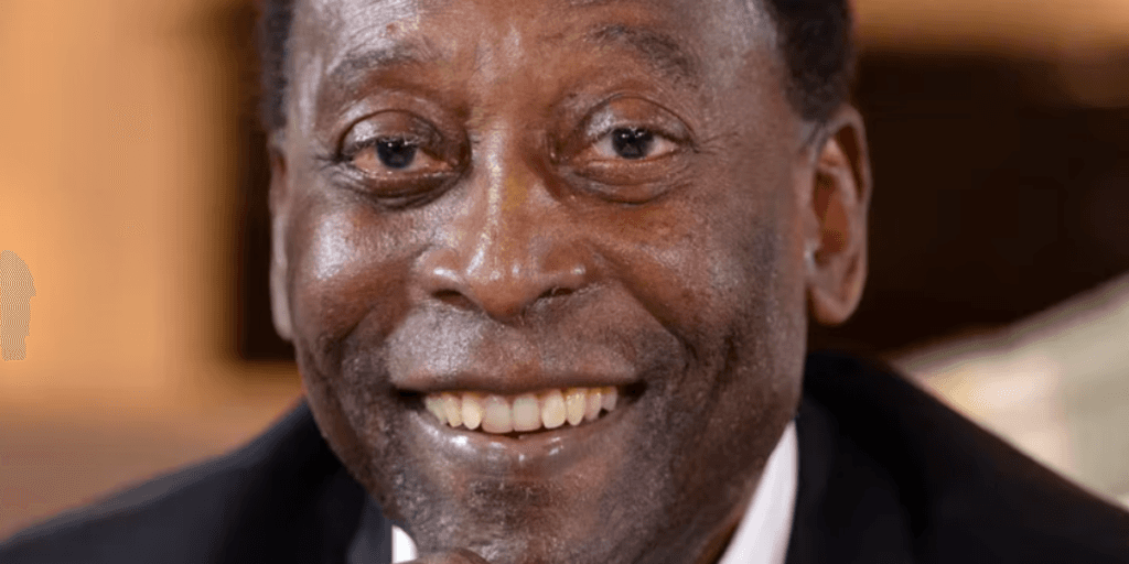 Pelé apresenta nova piora, doença tem progressão e notícia às pressas sobre ex-jogador é comunicada