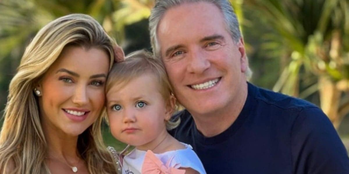 Roberto Justus, Ana Paula Siebert e a filha do casal
