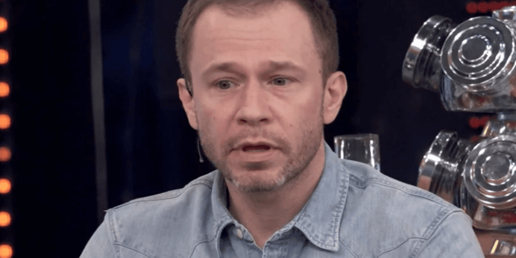 Tiago Leifert abre o coração para Huck, e ao vivo, fala sobre saída da Globo: "Fui arrancado por circunstâncias"