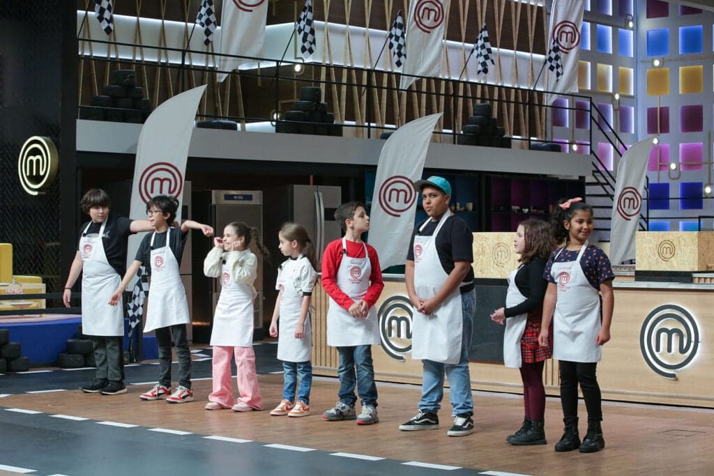 Primeiro episódio do “MasterChef Júnior” testa rapidez e agilidade das crianças no preparo de diferentes pratos