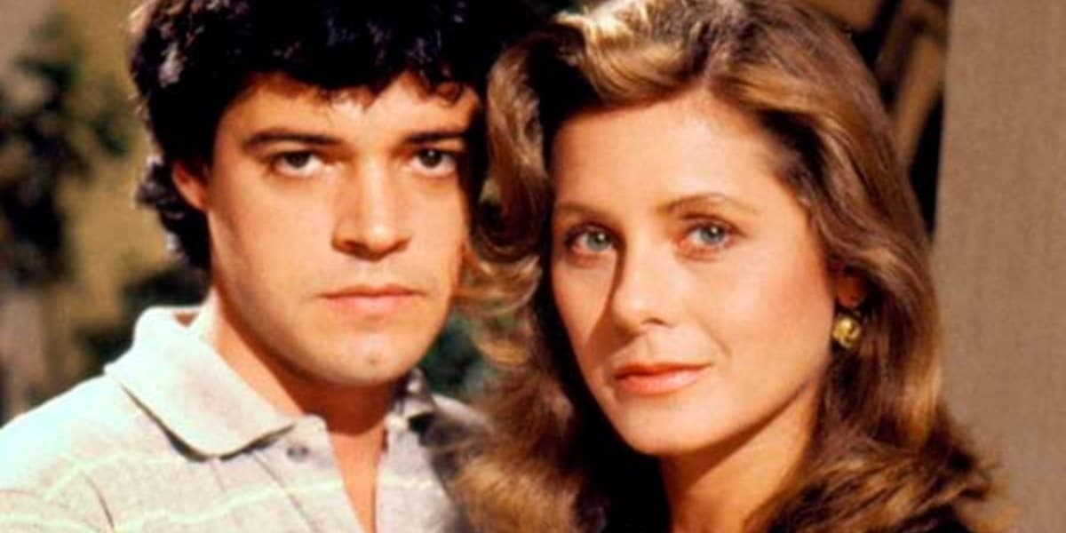 http://tvfoco.uai.com.br/wp-content/uploads/2015/05/Daniela-Mercury.jpg