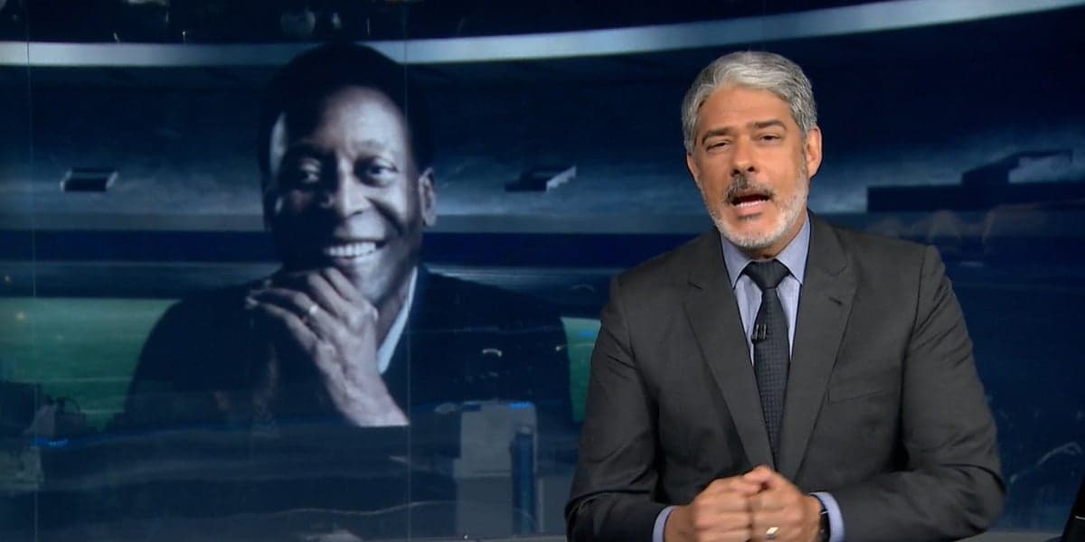 William Bonner homenageou Pelé no Jornal Nacional (Foto: Reprodução)