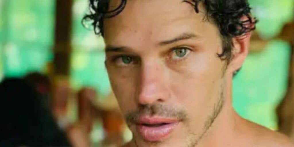 Foto de José Loreto pelado com outro galã da Globo deixou o Brasil incrédulo com partes íntimas à mostra