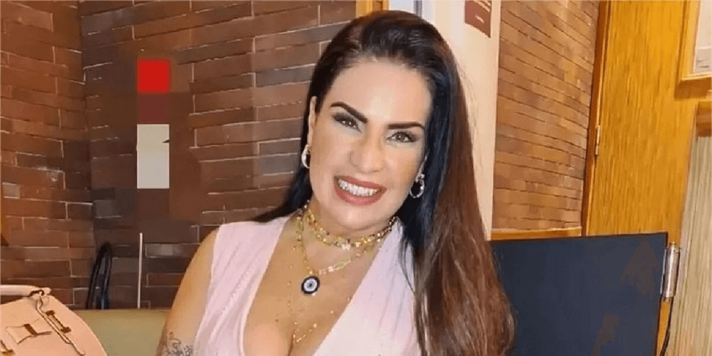 Solange Gomes deu nota 4 no sexo para galã fortão e 7 para apresentador que bomba na TV