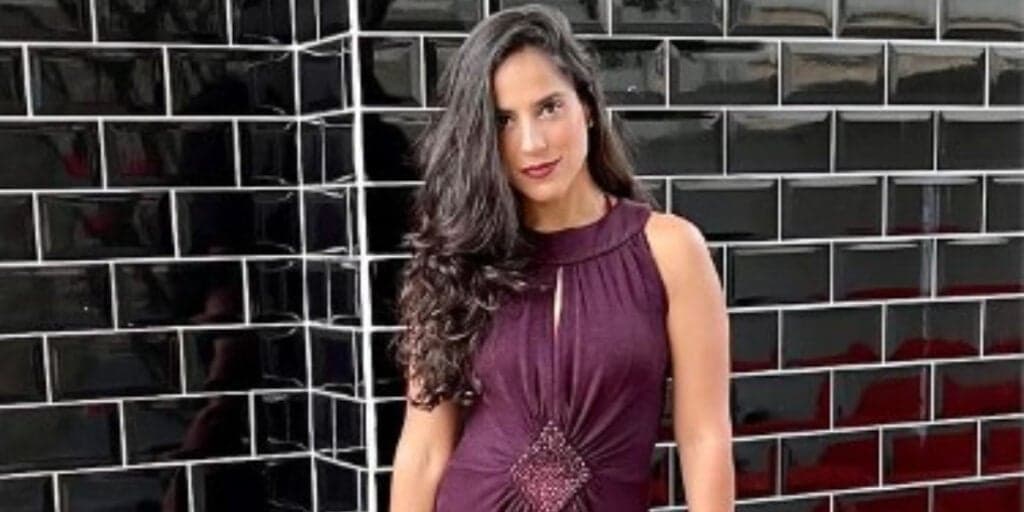 Camilla Camargo, filha de Zezé, surge com irmão discreto e declara o que pensa: "Merece como ninguém"
