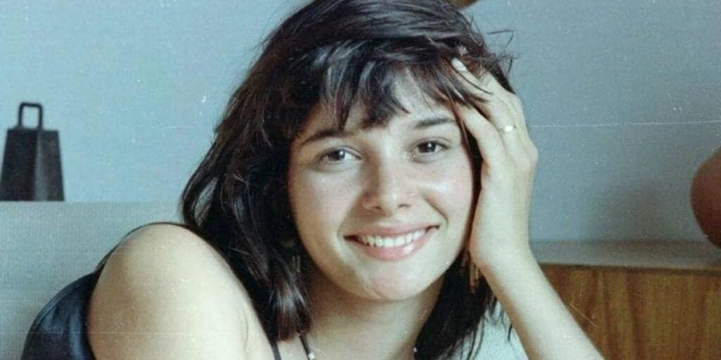Daniella Perez estava no ar como Yasmin na novela de De Corpo e Alma, quando foi assassinada por Guilherme de Pádua e Paula Thomaz (Foto: Reprodução)