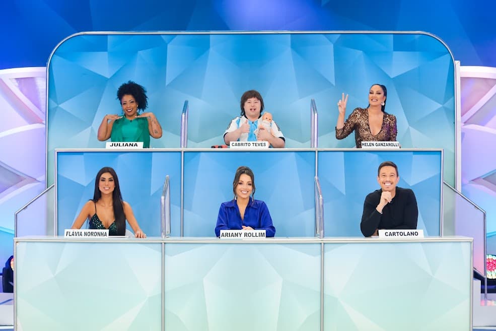 Inédito! Flávia Noronha, Ariany Rollim participam do “Jogo dos Pontinhos” no “Programa Silvio Santos”