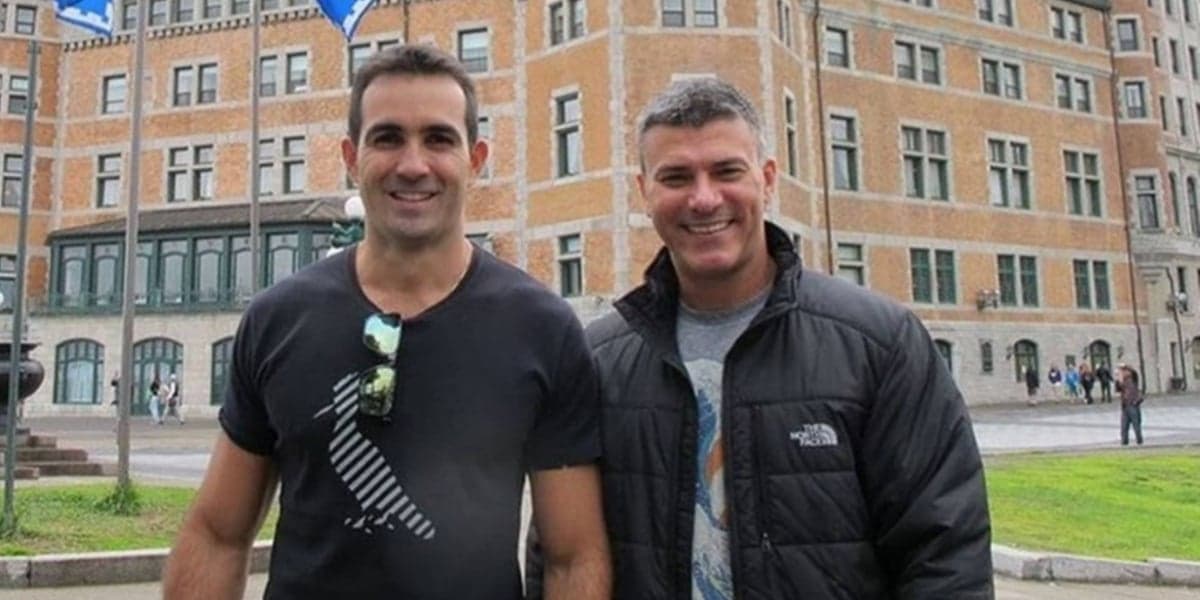 Leonardo Vieira e o marido, Leandro Fonseca - Foto: Reprodução Leonardo Vieira e o marido, Leandro Fonseca - Foto: Reprodução
