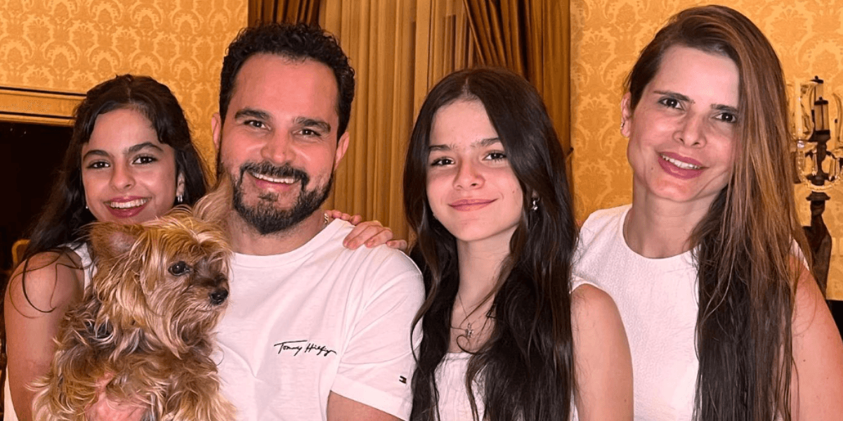 Luciano Camargo surge junto a família e manda recado (Foto: Reprodução)