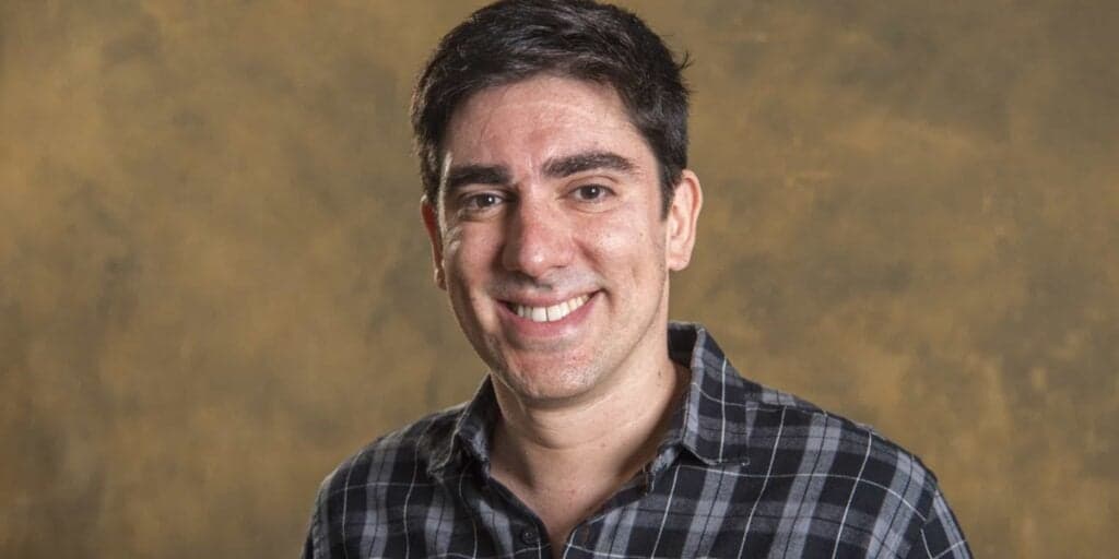 Marcelo Adnet, ator da Globo, expõe o que sofreu e faz relato: “Descobri que existia a Aids”