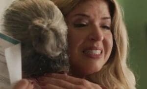 Rebeca (Mariana Santos) em cena de Cara e Coragem; ela terá um reencontro emocionante com a mãe (Foto: Reprodução / Globo)