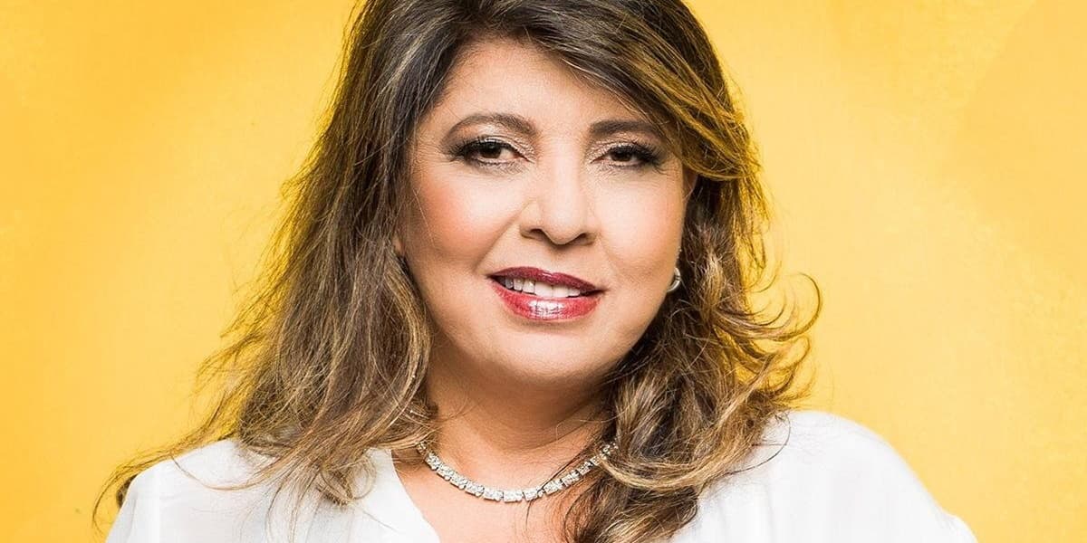 http://tvfoco.uai.com.br/wp-content/uploads/2015/05/Daniela-Mercury.jpg