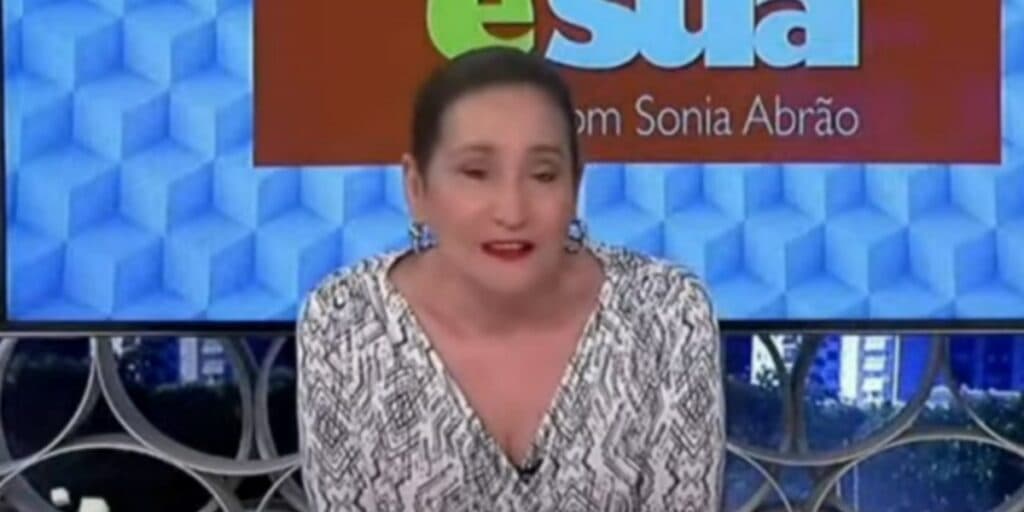 Sonia Abrão começa A Tarde é Sua com voz embargada e faz agradecimento após morte da mãe: "Deu força"