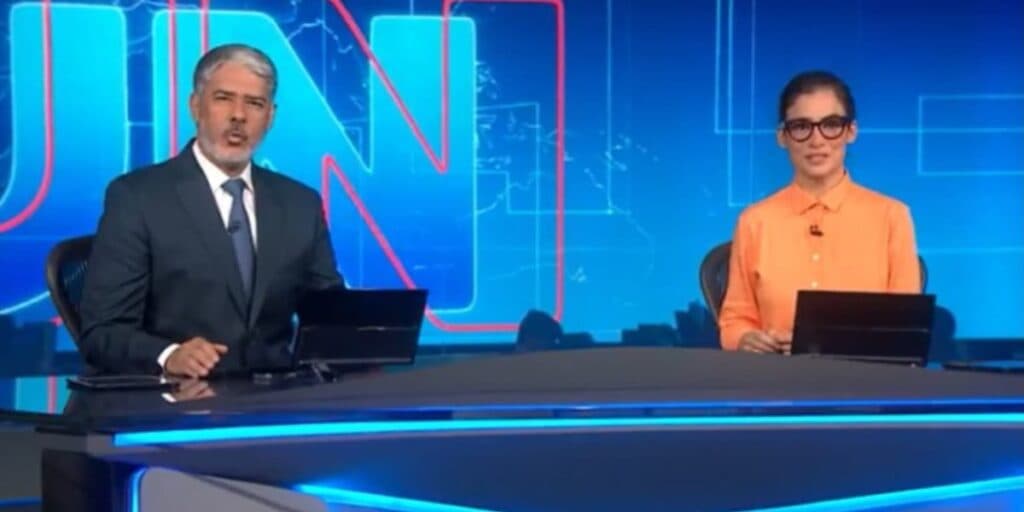 Bonner e Renata são obrigados a interromper o JN com notícia aterrorizante de famoso: "Parada cardíaca"