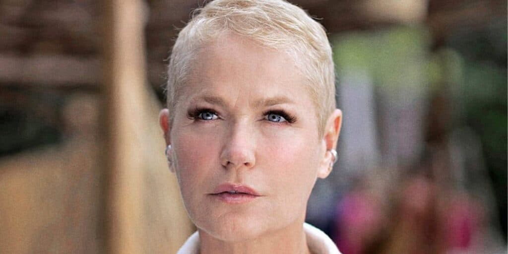 Xuxa arrebentou ao expor o que ex-namorado famoso fazia com os pais dela e confessou centenas de chifres