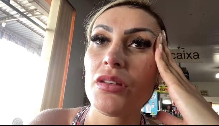 http://tvfoco.uai.com.br/wp-content/uploads/2015/05/Daniela-Mercury.jpg