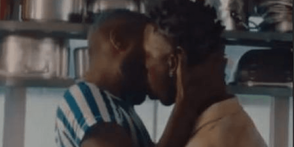 Ator global confirma namoro com homem e surge aos beijos em foto ardente: "Bora amar"