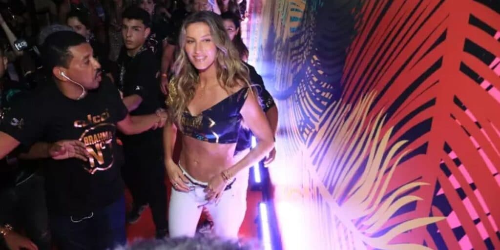 Por 10 milhões, Gisele Bündchen cumpre contrato por apenas 3 horas e deixa camarote correndo às pressas