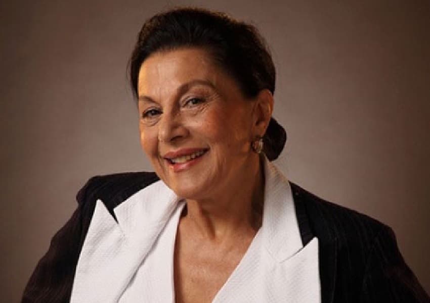 http://tvfoco.uai.com.br/wp-content/uploads/2015/05/Daniela-Mercury.jpg