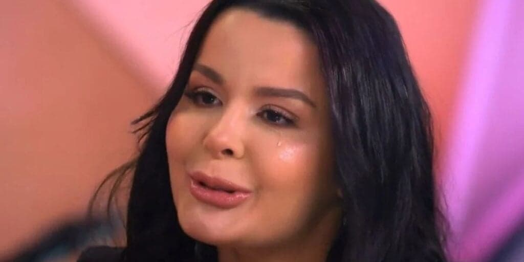 "Sumiu do radar", empresário fala de queda de avião de cantora e choro desesperado de Maraisa