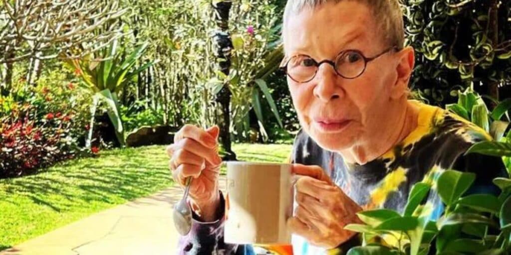 Família de Rita Lee emite comunicado diante de internação às pressas e o que diz é revelador