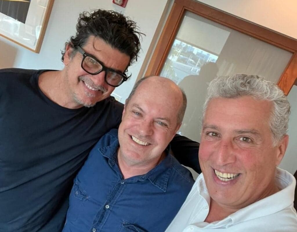 Samy Elia, empresário de Gloria Groove e Grag Queen, se reúne com CEO da Warner Chappell e diretor da UBC nos EUA