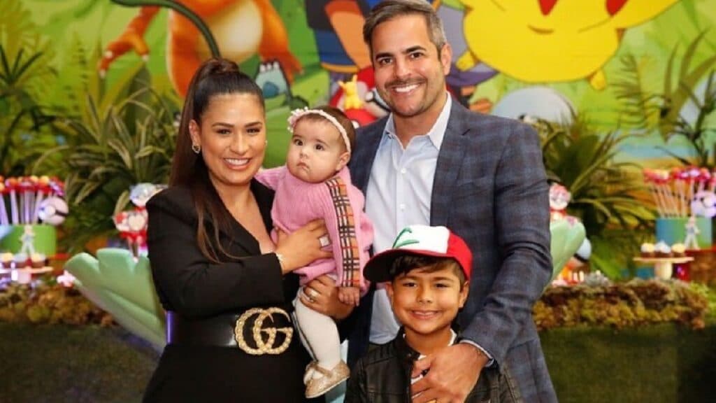 http://tvfoco.uai.com.br/wp-content/uploads/2015/05/Daniela-Mercury.jpg