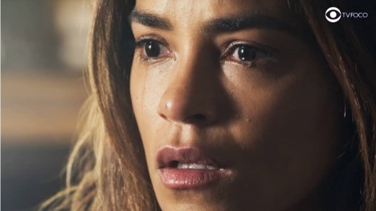 http://tvfoco.uai.com.br/wp-content/uploads/2015/05/Daniela-Mercury.jpg