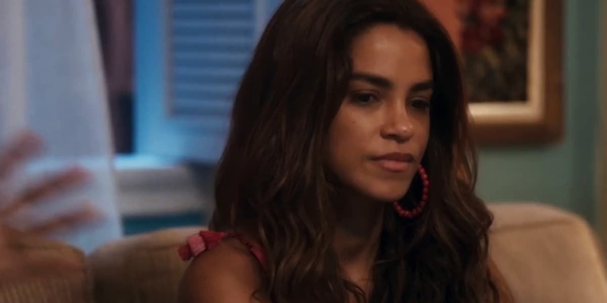 http://tvfoco.uai.com.br/wp-content/uploads/2015/05/Daniela-Mercury.jpg
