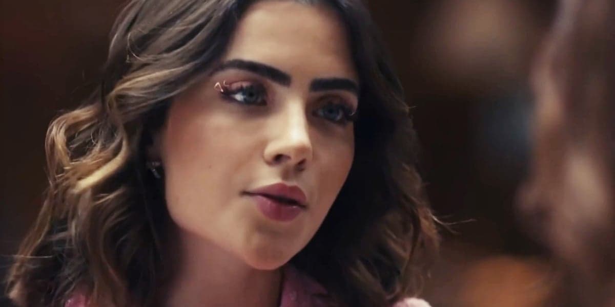 http://tvfoco.uai.com.br/wp-content/uploads/2015/05/Daniela-Mercury.jpg